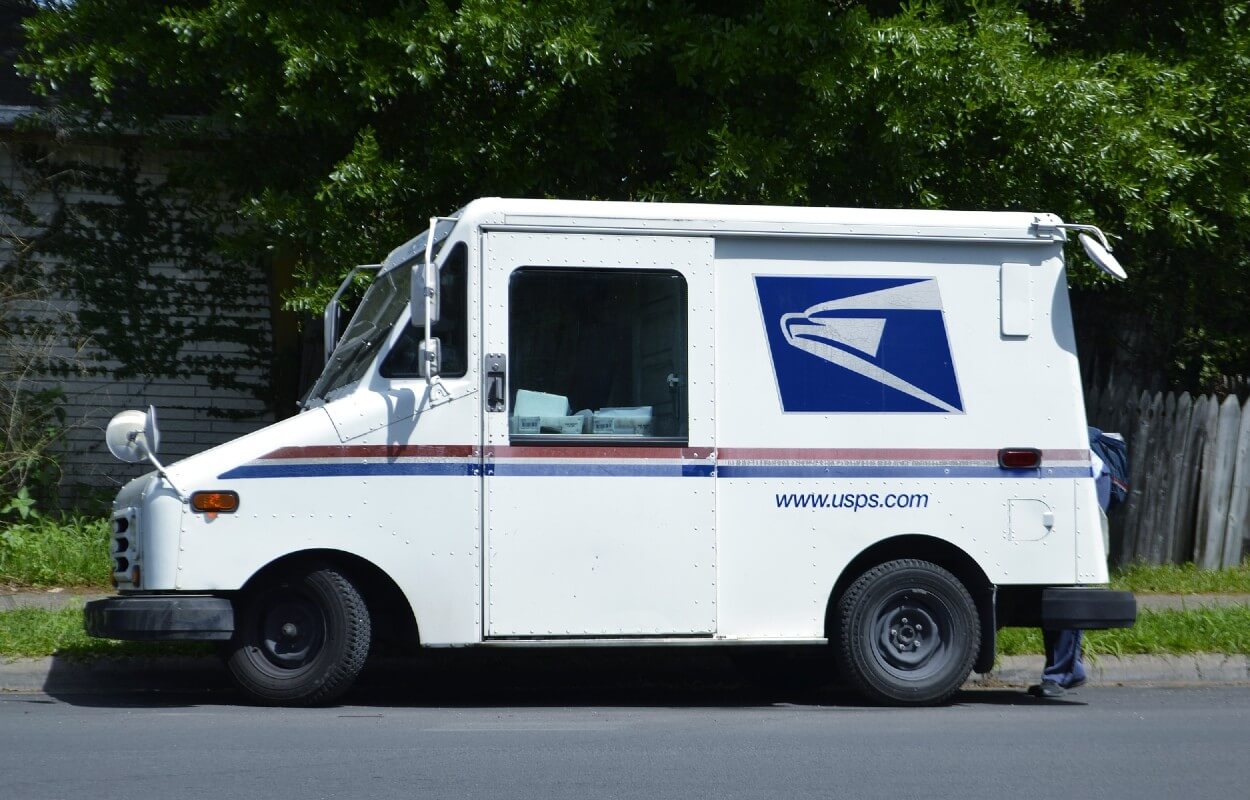 Автомобиль почтовой службы USPS