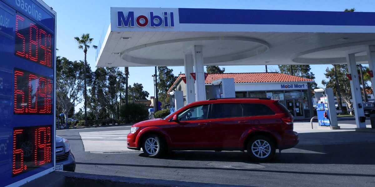 Рост цен на бензин в США может повлиять на продажи лотерей